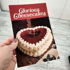 Glorious Cheesecakes Cookbook Booklet 1992‎ Retro Vintage Leisure Arts
